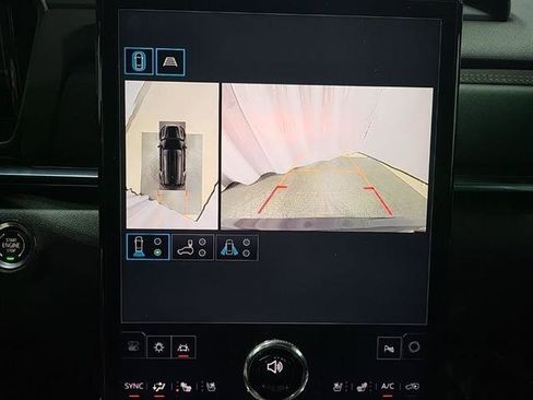 New 2026 GMC Terrain AT4 w/ Convenience Package III image 18