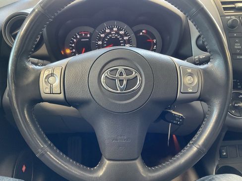 Used 2008 Toyota RAV4 Limited image 11