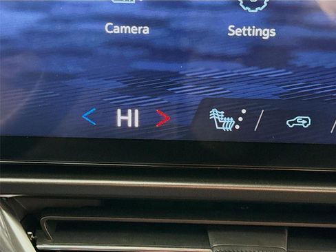 New 2026 Chevrolet Equinox EV LT w/ Comfort Package image 14