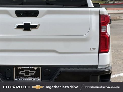 Used 2021 Chevrolet Silverado 1500 LT Trail Boss w/ Convenience Package II image 7