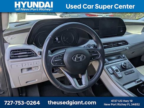 Used 2022 Hyundai Palisade SEL image 12