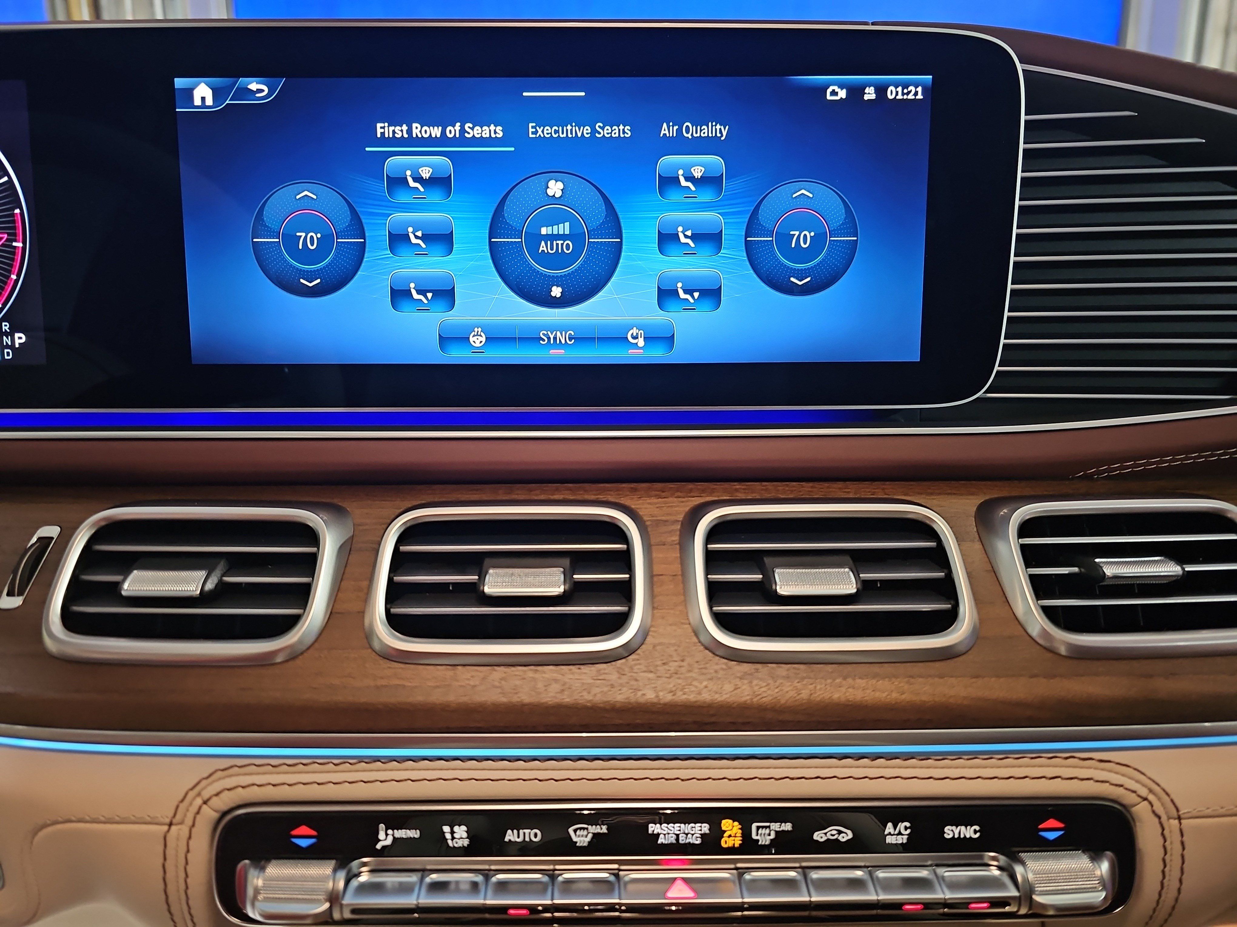 Certified 2024 Mercedes-Benz Maybach GLS 600 4MATIC image 24