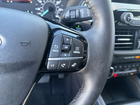 Used 2022 Ford Escape SE w/ Convenience Package image 30