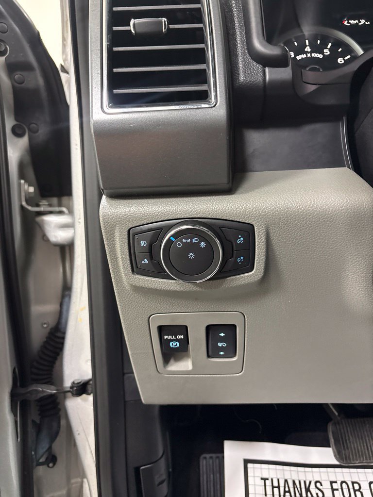 Used 2017 Ford F150 XLT w/ Equipment Group 302A Luxury RWD image 11