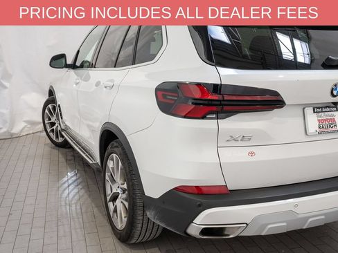 Used 2024 BMW X5 xDrive40i AWD/4WD image 8