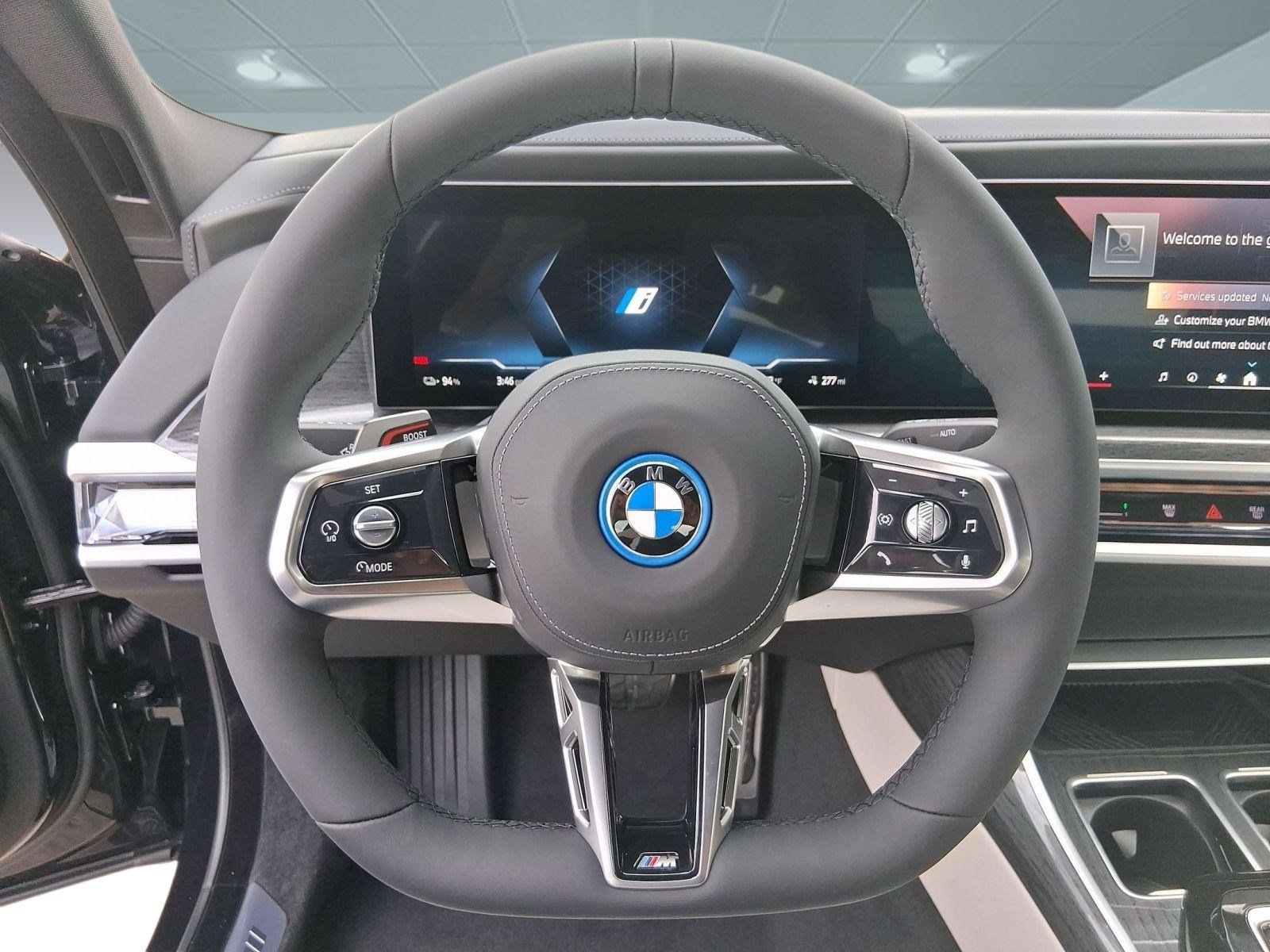 Used 2026 BMW i7 eDrive50 w/ M Sport Package RWD image 11