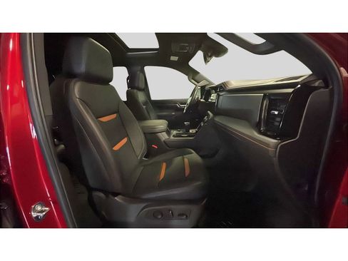 Used 2024 GMC Sierra 1500 AT4 w/ Technology Package image 15