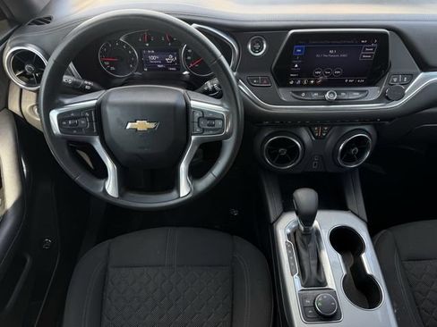 Certified 2021 Chevrolet Blazer LT FWD image 11