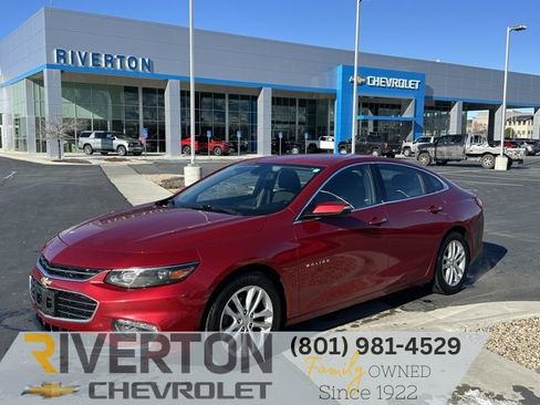 Used 2016 Chevrolet Malibu LT image 1