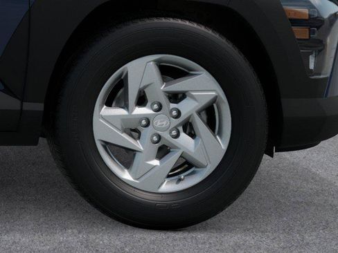 New 2026 Hyundai Kona SE image 8