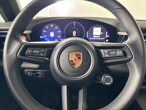 Certified 2025 Porsche Macan 4 Electric AWD/4WD image 24