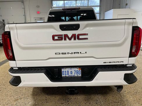 Used 2023 GMC Sierra 2500 Denali image 10