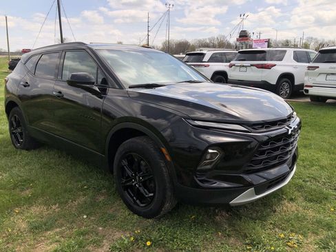 Used 2024 Chevrolet Blazer LT w/ Convenience Package image 15