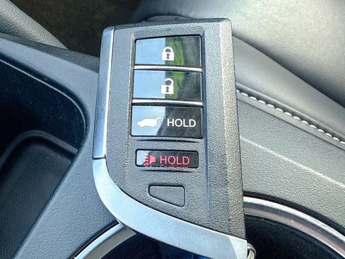 Used 2024 Acura MDX SH-AWD w/ Technology Package image 49