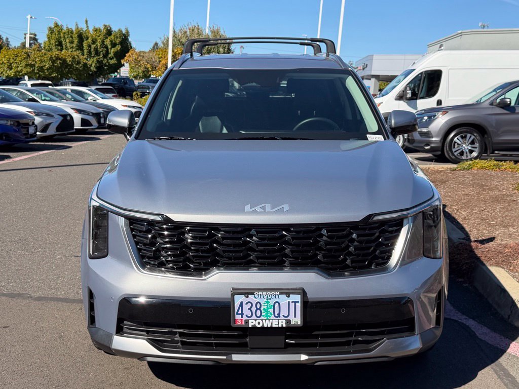 Used 2025 Kia Sorento S AWD/4WD image 3