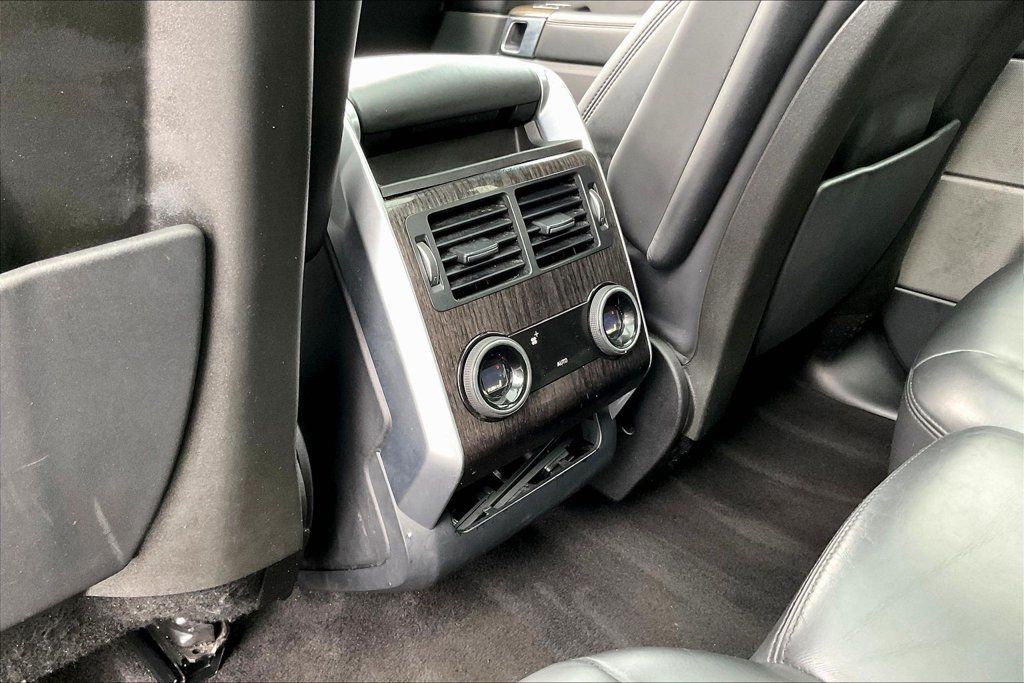 Used 2019 Land Rover Range Rover Sport HSE AWD/4WD image 10
