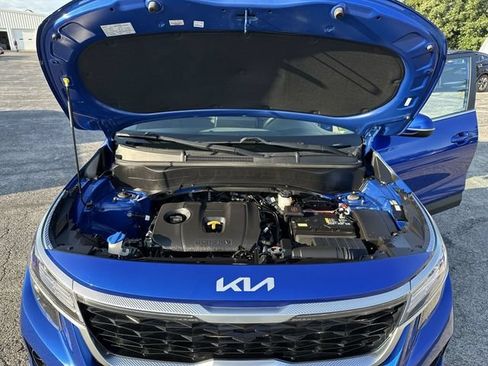 Used 2023 Kia Seltos EX AWD/4WD image 20