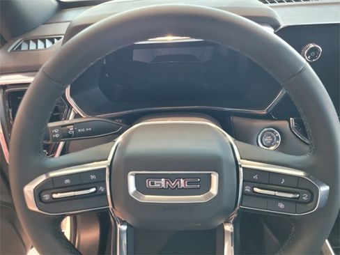 New 2025 GMC Canyon Elevation image 29