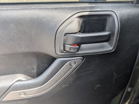 Used 2015 Jeep Wrangler Unlimited Sport w/ Quick Order Package 24S image 17