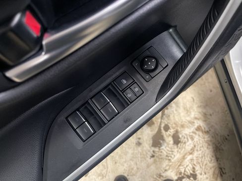 Certified 2025 Toyota RAV4 XLE AWD/4WD image 15