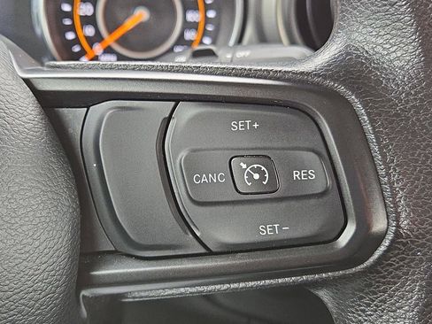 Used 2023 Jeep Wrangler Sport image 28