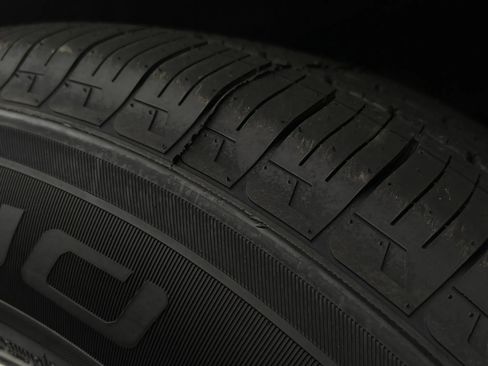 Used 2019 Chevrolet Tahoe LT RWD image 47