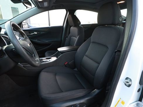 Used 2024 Chevrolet Malibu LT image 20