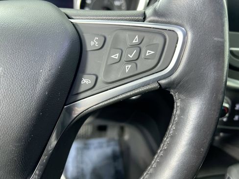 Used 2022 Chevrolet Equinox LT image 17