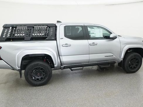 New 2025 Toyota Tacoma SR5 image 4