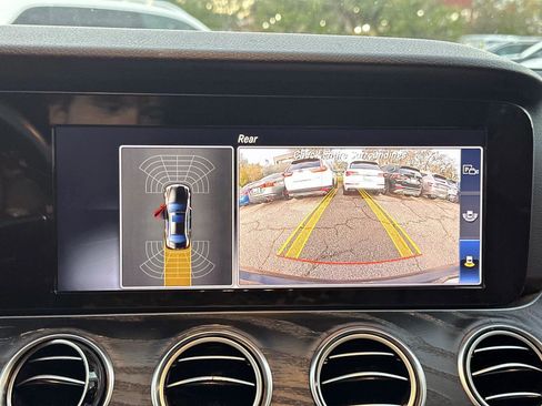 Certified 2018 Mercedes-Benz E 300 image 20