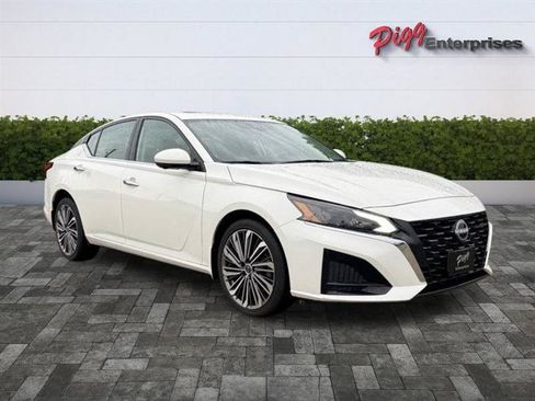 Used 2023 Nissan Altima 2.5 SL AWD/4WD image 8