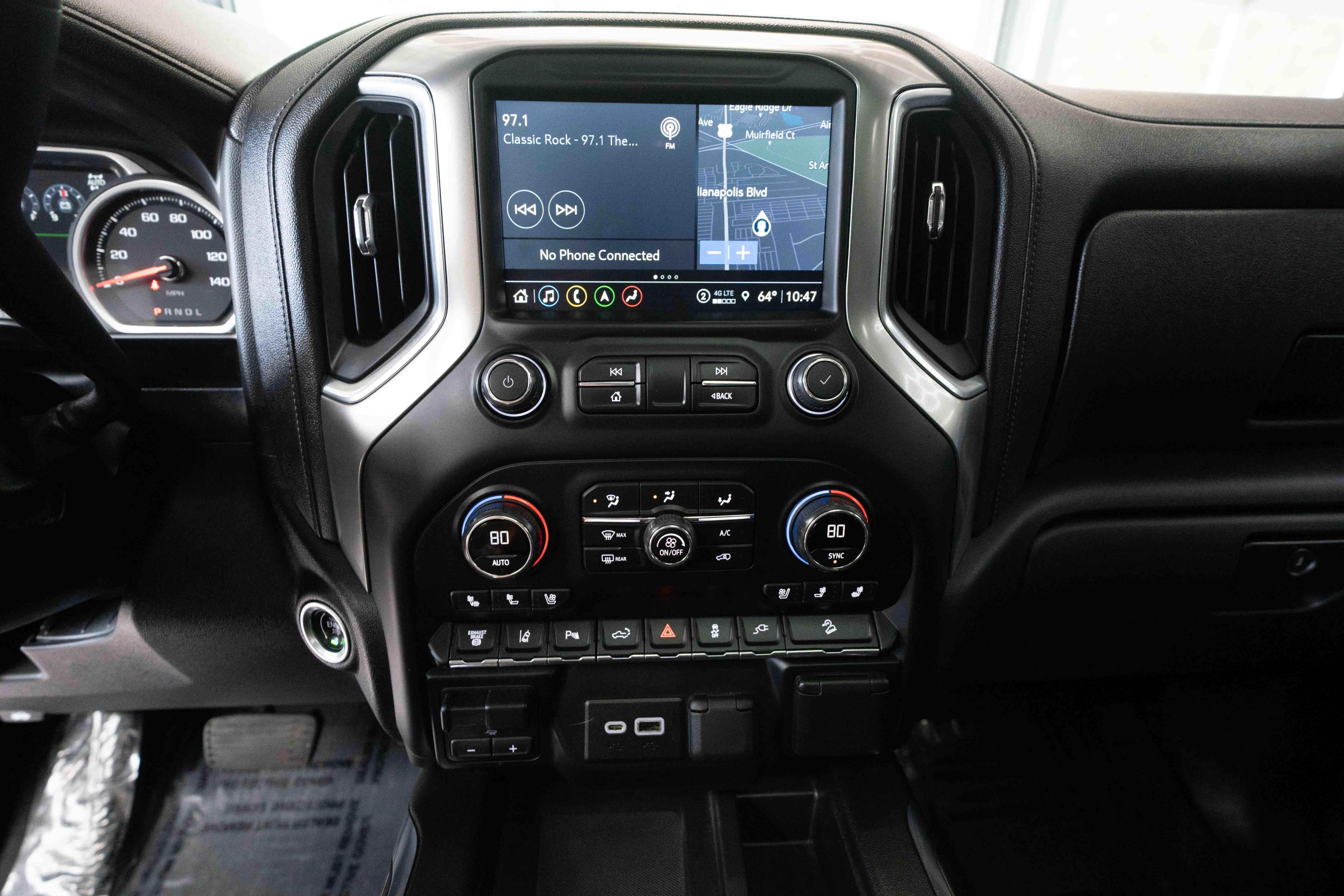 Used 2022 Chevrolet Silverado 2500 LTZ w/ LTZ Plus Package AWD/4WD image 17