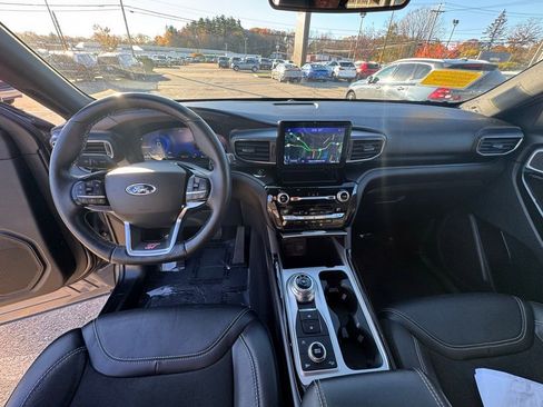 Used 2021 Ford Explorer ST image 13