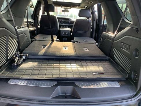 Used 2022 GMC Yukon Denali w/ Max Trailering Package image 23