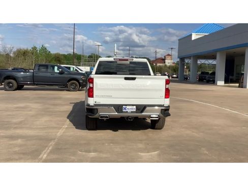 New 2026 Chevrolet Silverado 1500 LT w/ Z71 Off-Road Package image 7