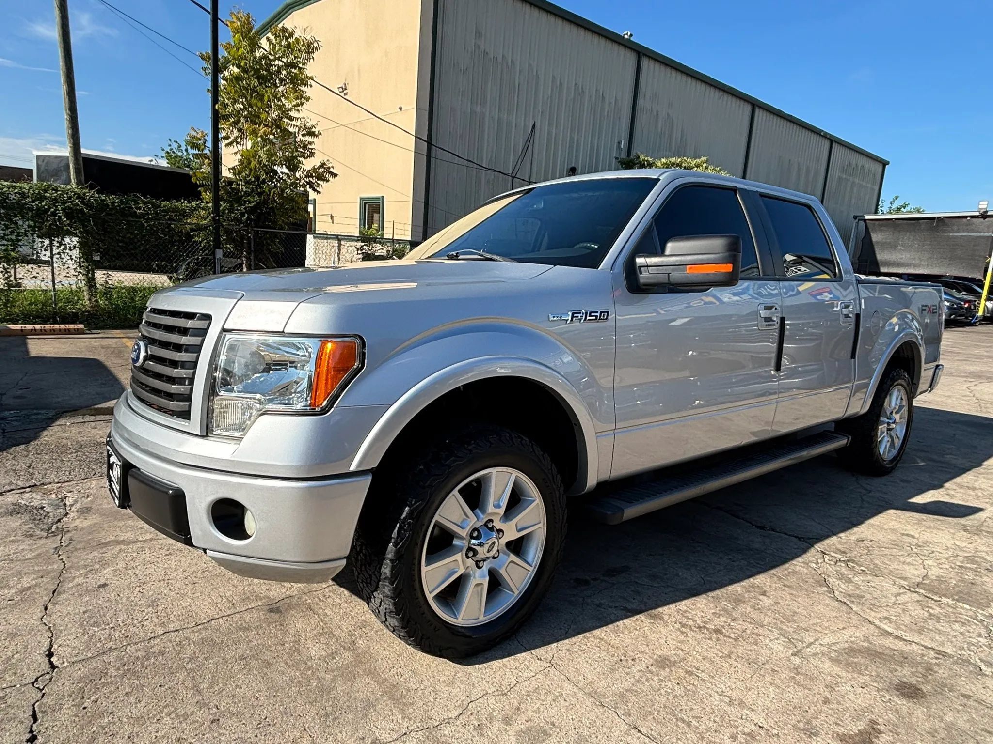 Used 2010 Ford F150 XLT RWD image 3