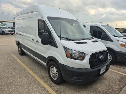 Used 2022 Ford Transit 250 148 High Roof AWD image 8
