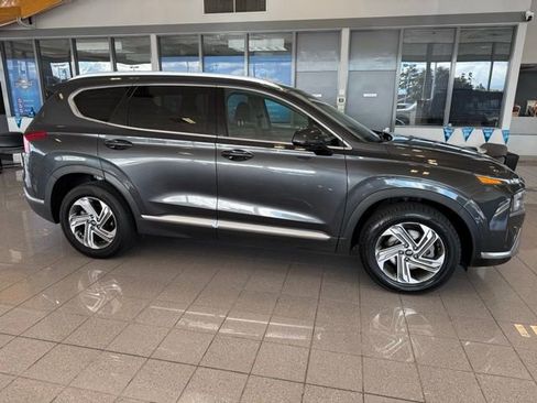 Used 2021 Hyundai Santa Fe SEL image 2