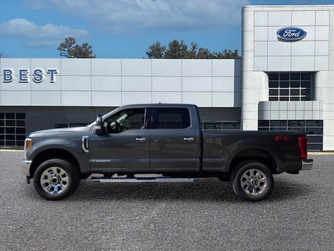 Used 2019 Ford F250 Lariat w/ Chrome Package AWD/4WD image 5