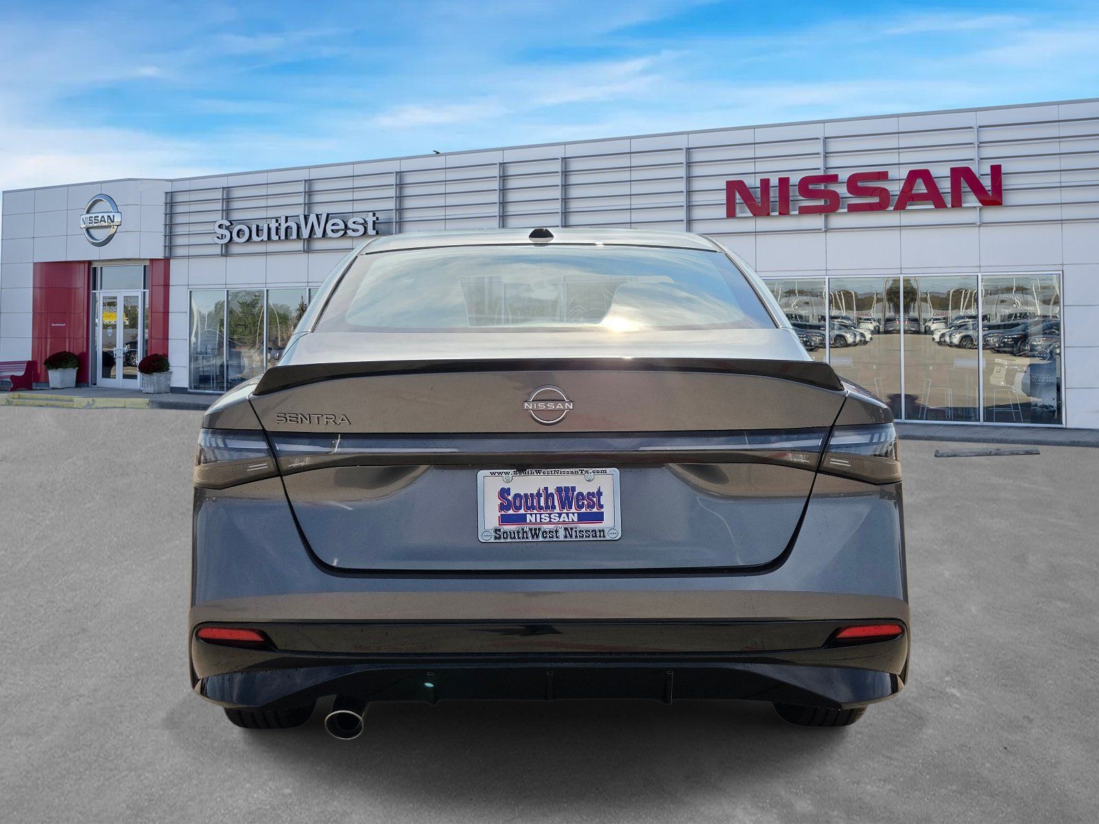 New 2027 Nissan Sentra SR FWD image 6