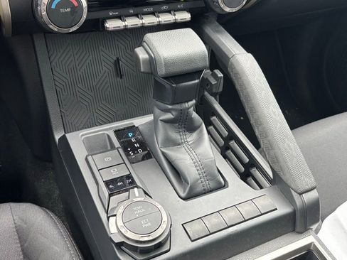 Used 2025 Toyota Tacoma SR5 image 12