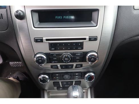Used 2012 Ford Fusion SE image 13