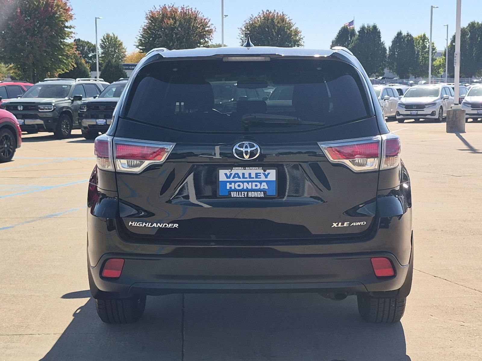 Used 2016 Toyota Highlander XLE AWD/4WD image 7