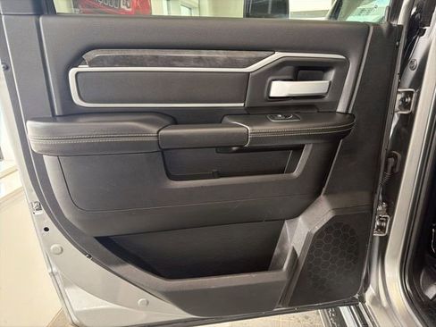 Used 2024 RAM 2500 Big Horn image 14