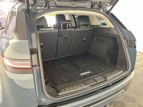 Used 2024 Land Rover Range Rover Evoque Dynamic SE image 26