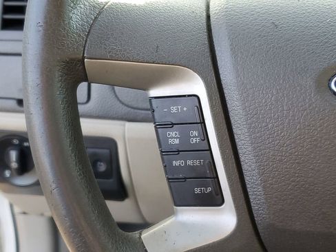 Used 2010 Ford Fusion SE image 13