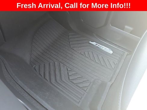 Used 2024 GMC Sierra 1500 AT4 w/ Technology Package image 9