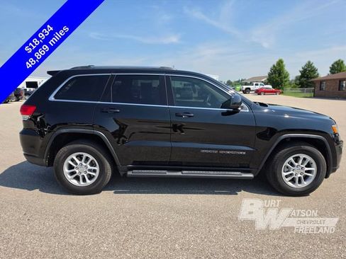 Used 2019 Jeep Grand Cherokee Laredo RWD image 9