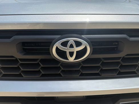 Used 2024 Toyota Tacoma TRD Sport RWD image 18