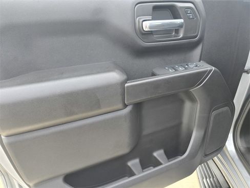 Used 2024 Chevrolet Silverado 1500 Custom image 21